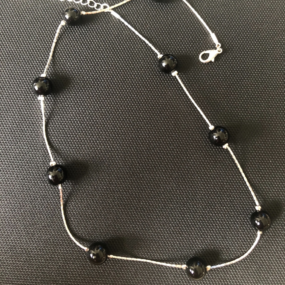 Black Pearl Silver Necklace